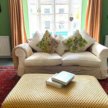 Spacious Georgian Apartment, Central Barnard Castle. 외부 사진