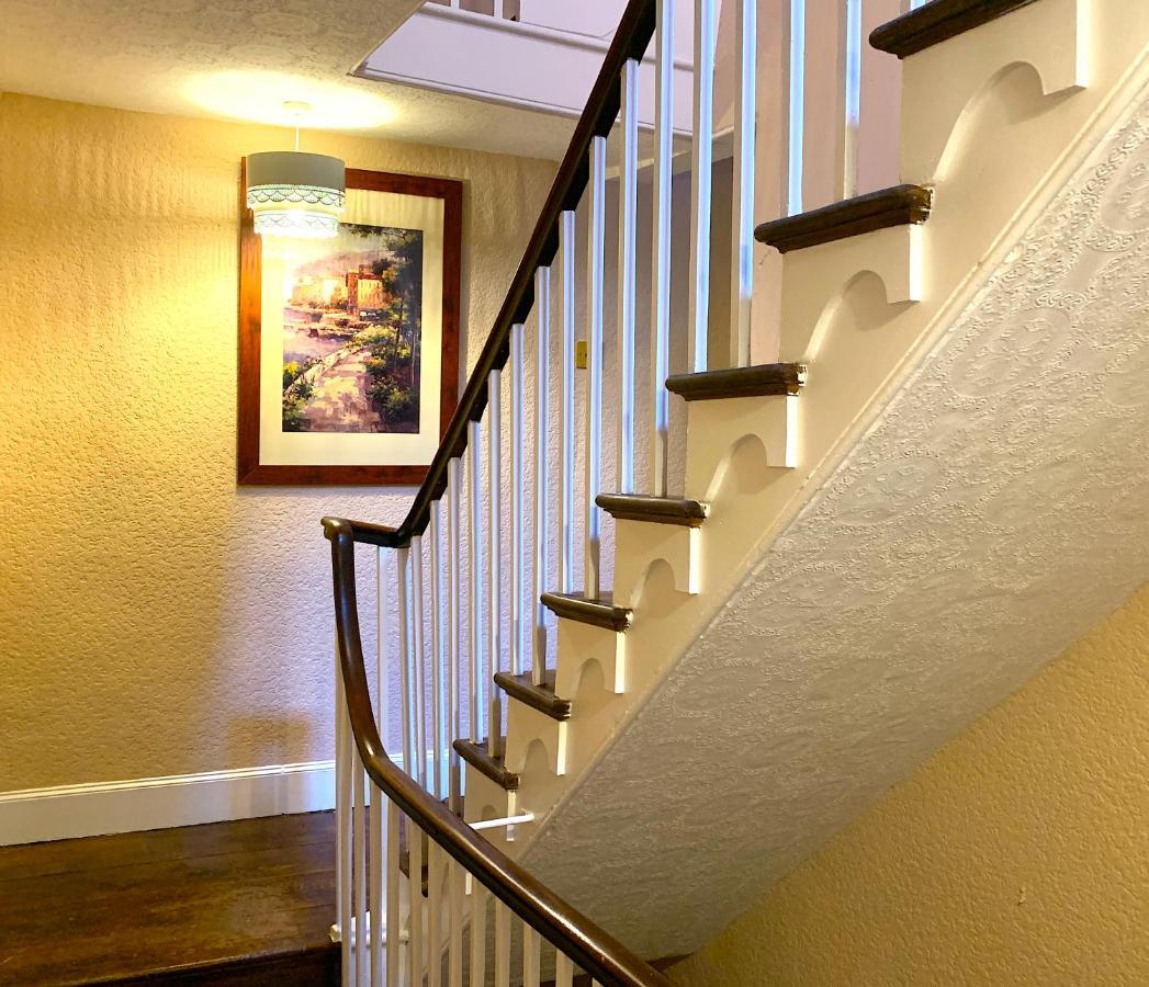 Spacious Georgian Apartment, Central Barnard Castle. 외부 사진